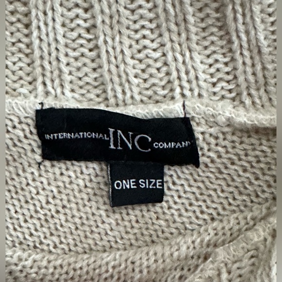 ✨NWT✨ INC International Concepts: Women’s Cable Knit Poncho- One Size Fits Most - Picture 6 of 10